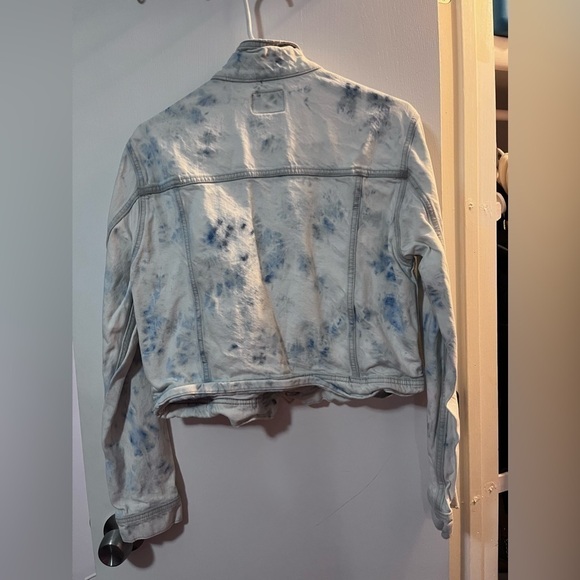 Women’s American Eagle Blue & White Tie-Dye Cropped Jean Jacket - Size L - Picture 3 of 4